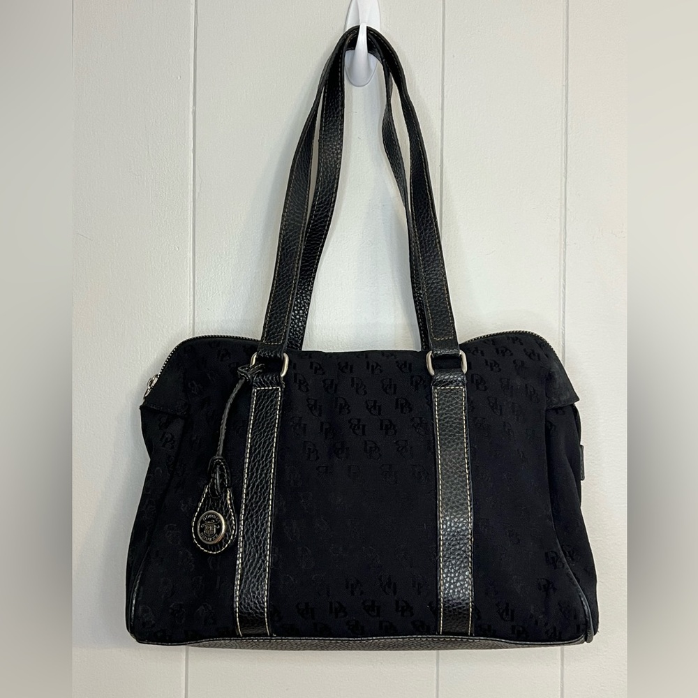 Dooney‎ & Bourke black monogram shoulder bag with black pebbled leather straps